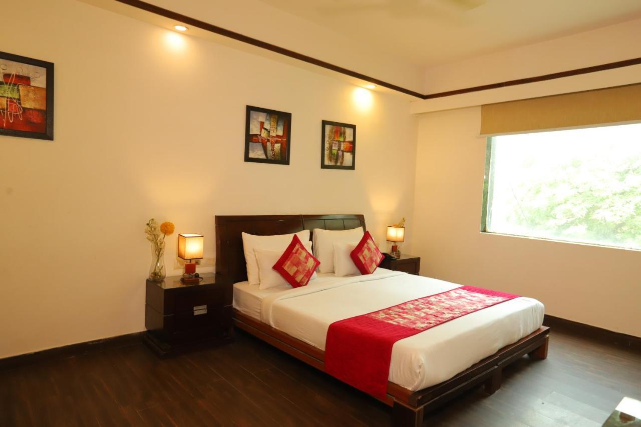 The Picasso Residency - Naraina New Delhi Hotel Exterior photo