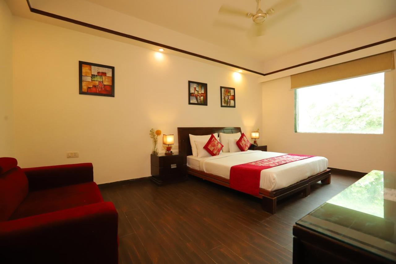 The Picasso Residency - Naraina New Delhi Hotel Exterior photo