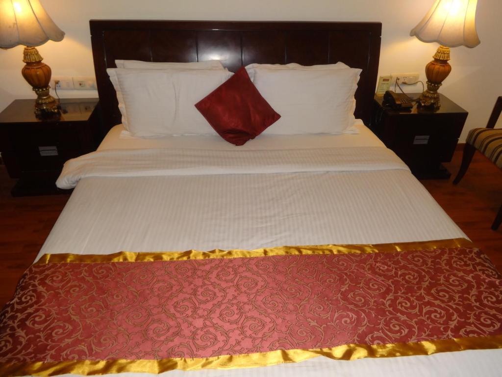The Picasso Residency - Naraina New Delhi Hotel Exterior photo